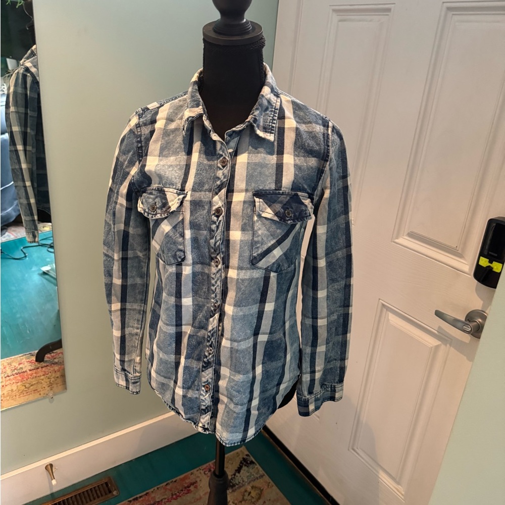 Sweet Wanderer Blue Plaid Women’s Button-Up Shirt